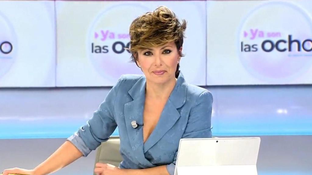 Sonsoles Ónega presentó 'Ya son las ocho'.