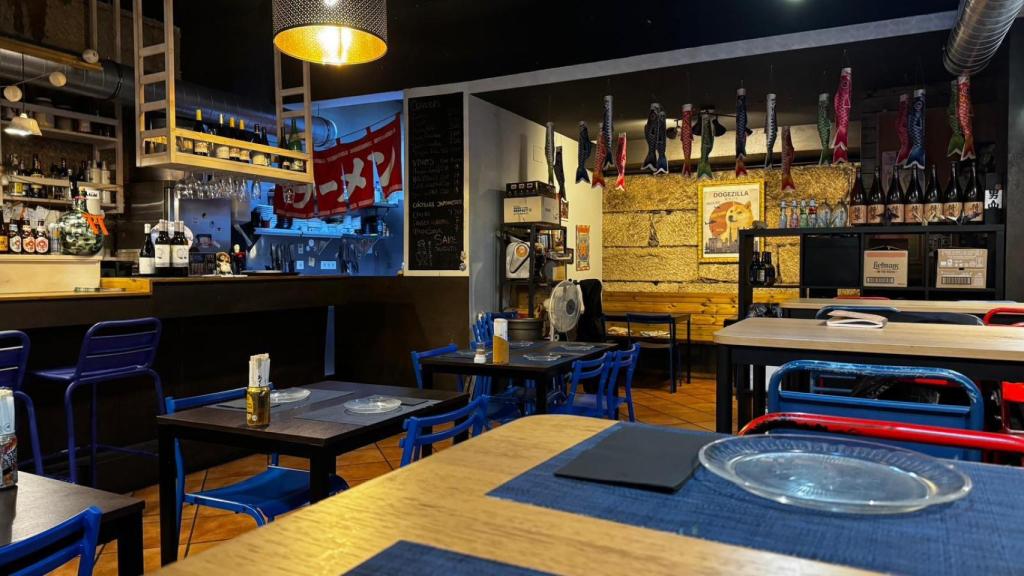 Interior de Omichi Ramen, en Vigo