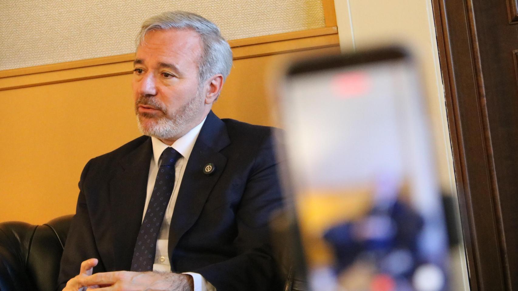 Azcón, durante la entrevista.