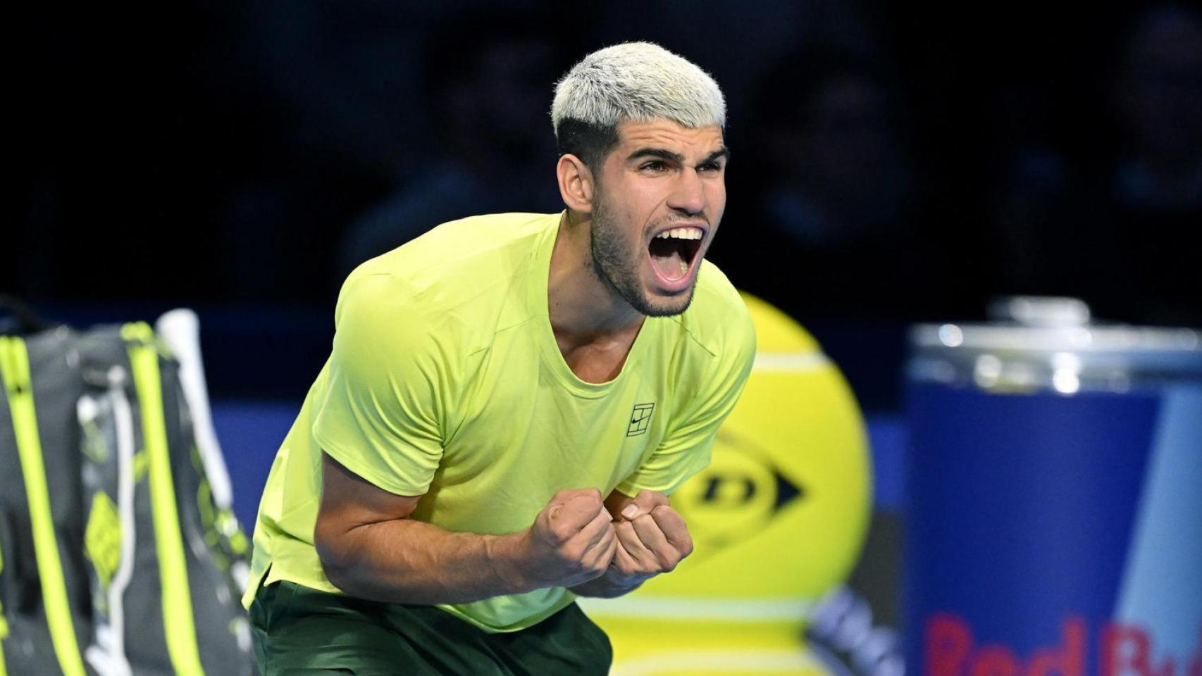 Carlos Alcaraz celebra en las ATP Finals