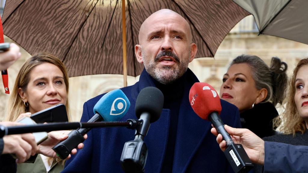 El vicesecretario nacional de Educación e Igualdad del Partido Popular, Jaime de los Santos, visita León junto a la diputada leonesa Silvia Franco y la senadora Asunción Mayo