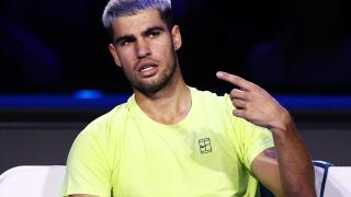 Carlos Alcaraz, en el banquillo durante las Finales ATP.