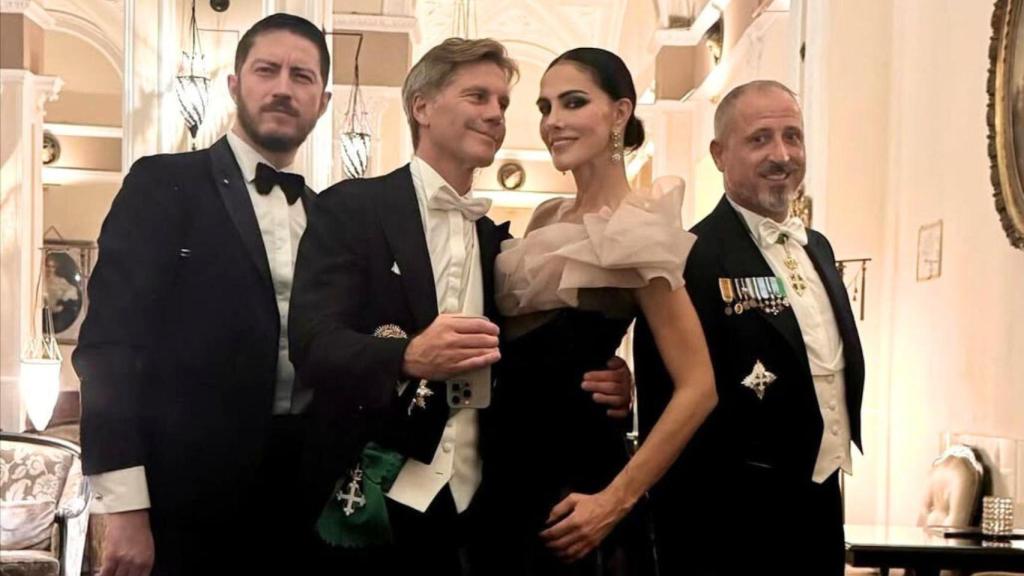 Manuel Filiberto de Saboya Adriana Abascal, en una cena de gala celebrada este fin de semana en Florencia.