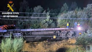 Tren de mercancías descarrilado en As Neves (Pontevedra), a 15 de noviembre de 2025