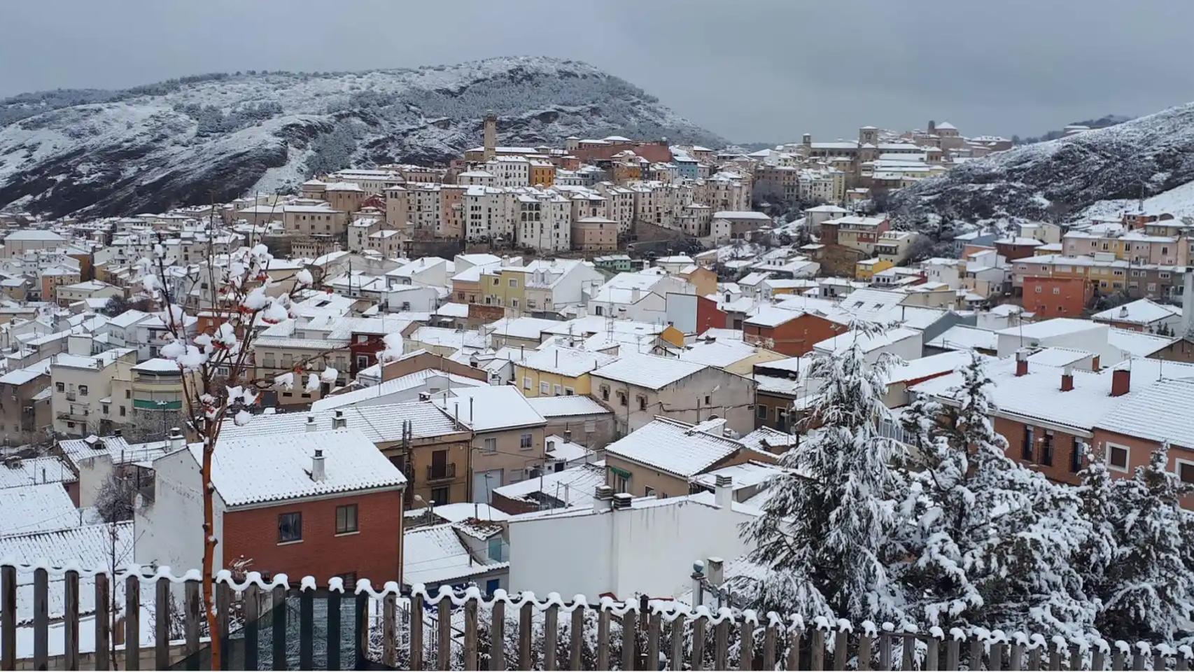La ciudad de Cuenca tras una nevada.