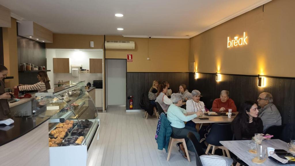Interior de la cafetería Break Gluten Free.