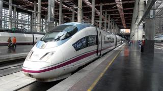 Tren 103 Siemens de Renfe.