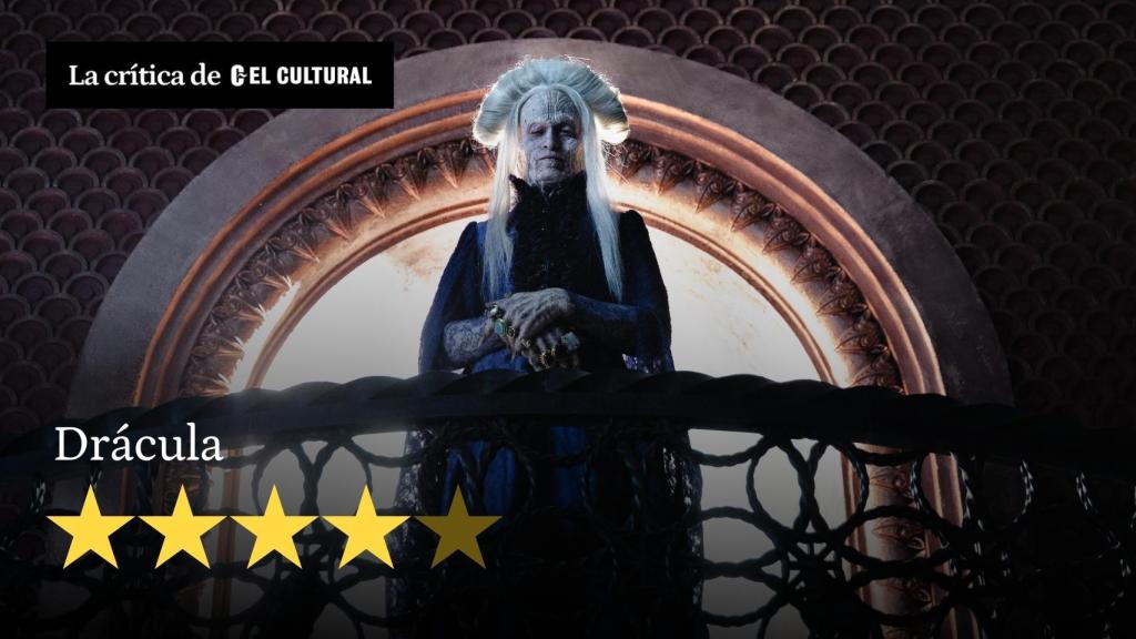 Caleb Landry Jones, caracterizado como Drácula