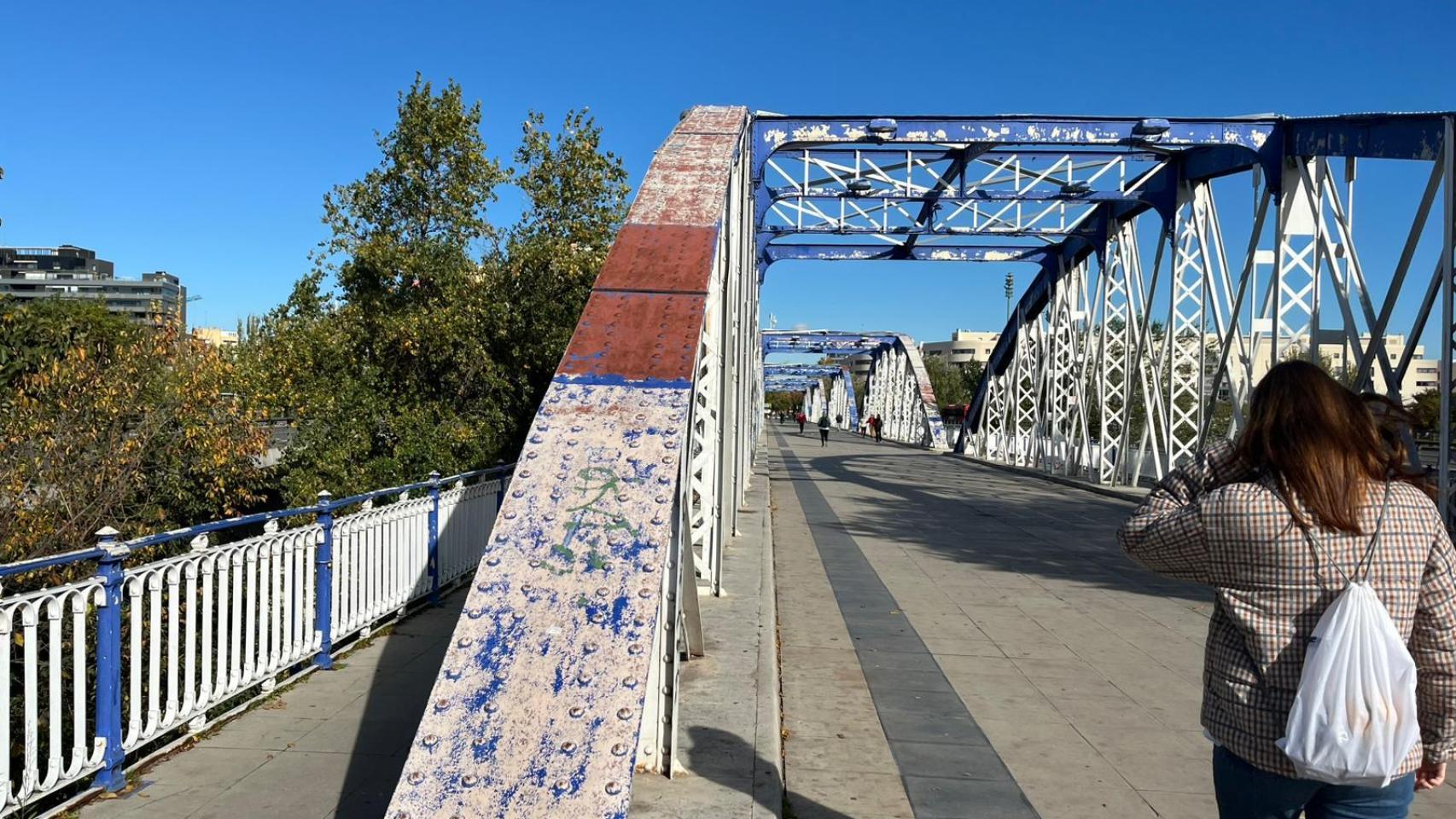 Puente de Hierro en Zaragoza.
