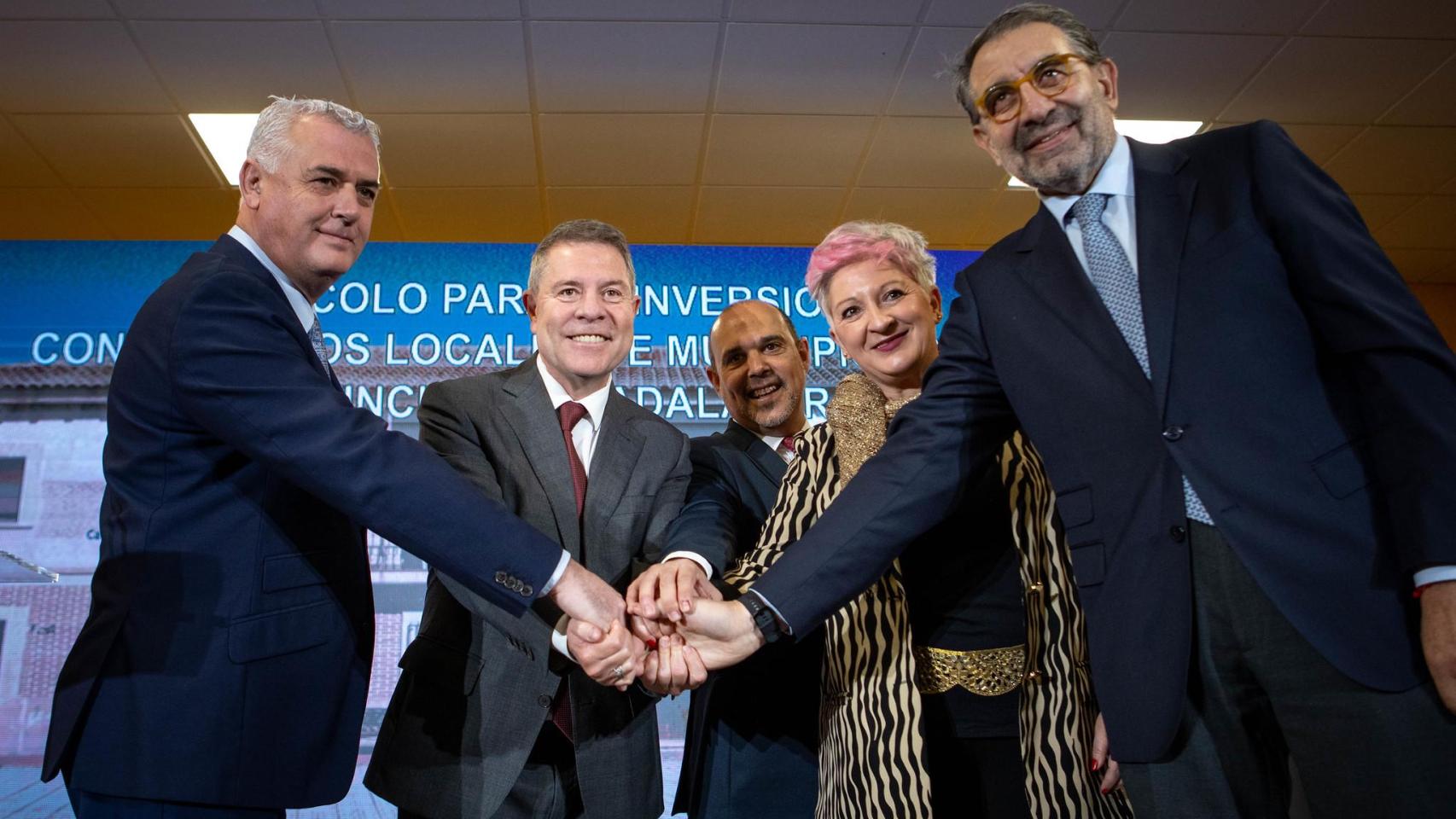 Renovación del acuerdo para mejorar consultorios rurales de la provincia de Guadalajara.