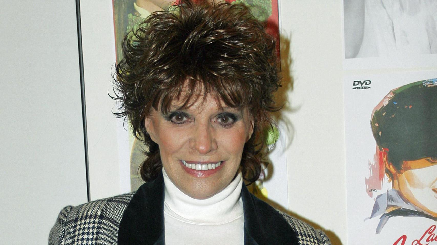 La artista Encarnita Polo en un acto público en 2006.