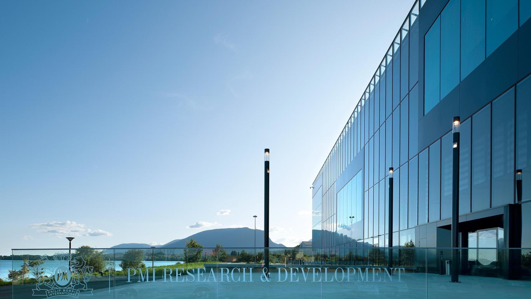 “El Cubo”, centro de I+D de Philip Morris.