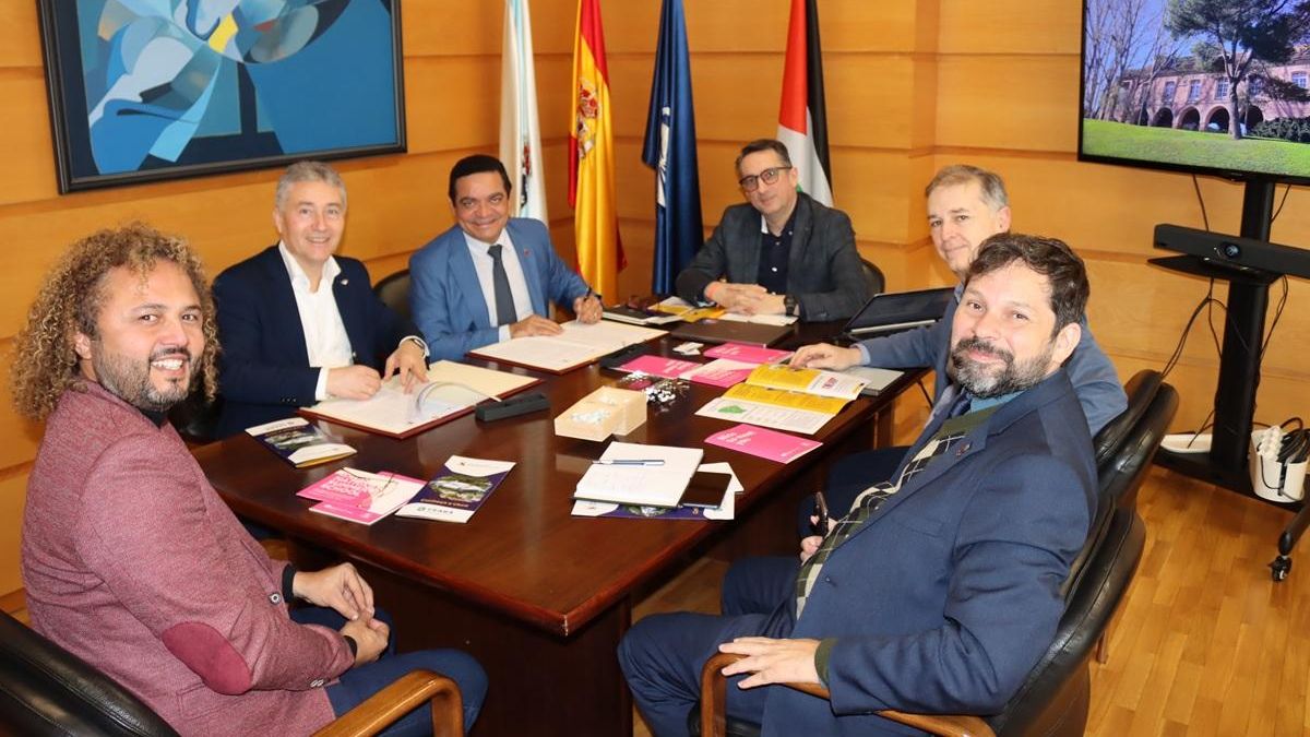 La UDC y la Universidad de Ceará firman un acuerdo para impulsar ...