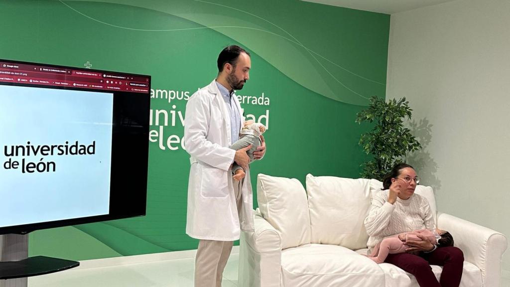 Jornada de lactancia materna en el Campus Ponferrada