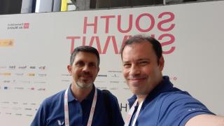 Imagen de los dos fundaciones de Aguia.