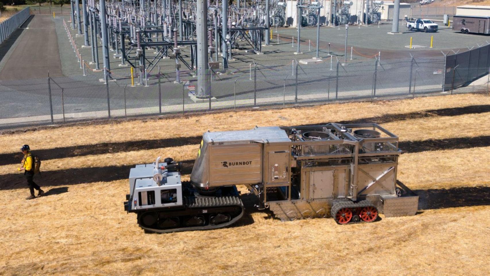 BurnBot, el robot que crea cortafuegos.