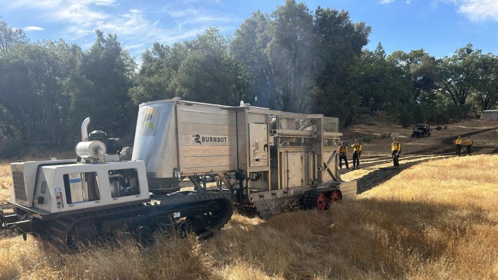 BurnBot, el robot que crea cortafuegos.