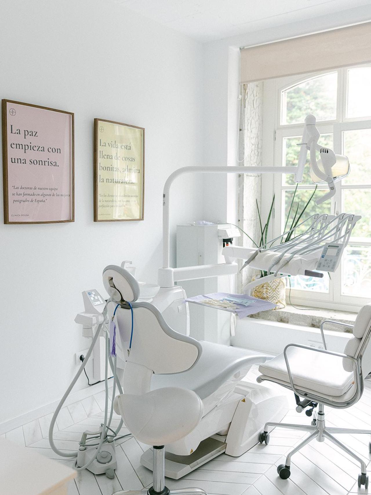 Clínica MAEX Pousa.