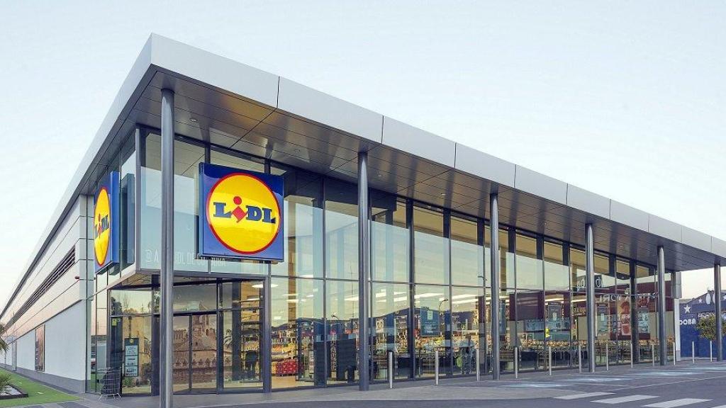 Fachada Lidl.