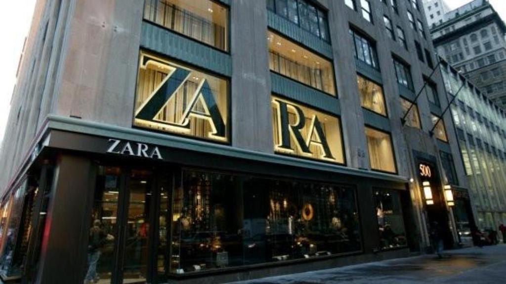 Exterior de una tienda de Zara.