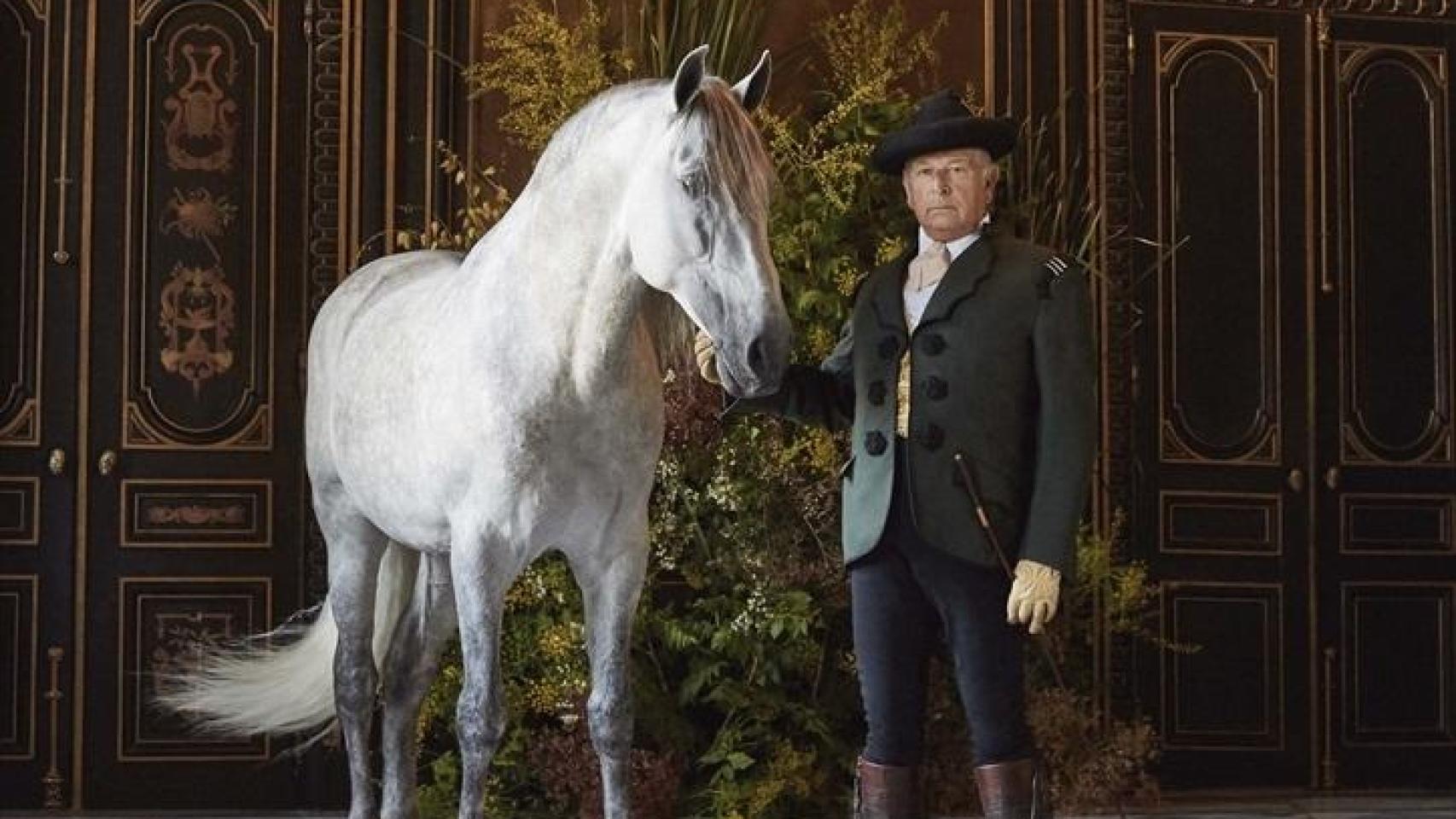 Álvaro Domecq en la Real Escuela de Arte Ecuestre.