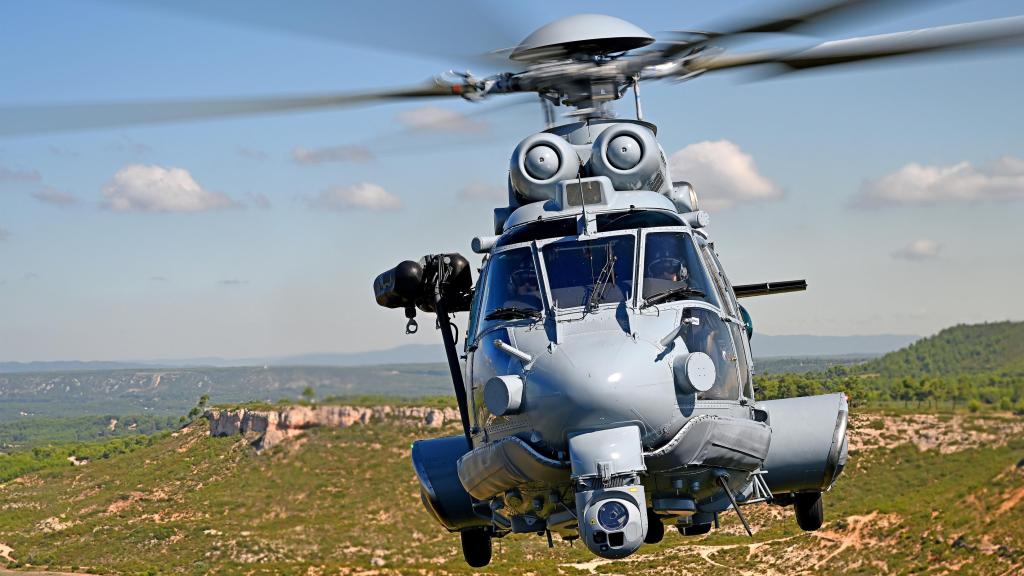 Helicóptero H225M