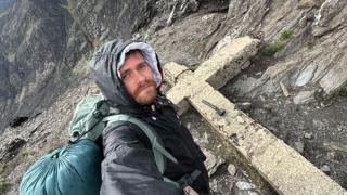 Richard (24 años) completa el Camino de Santiago tras partir de Benidorm: No he pensado en abandonar