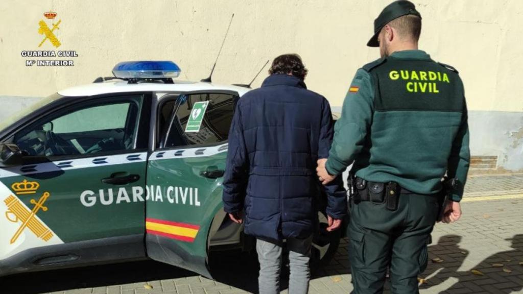 Imagen del hombre desaparecido localizado con vida en Dueñas