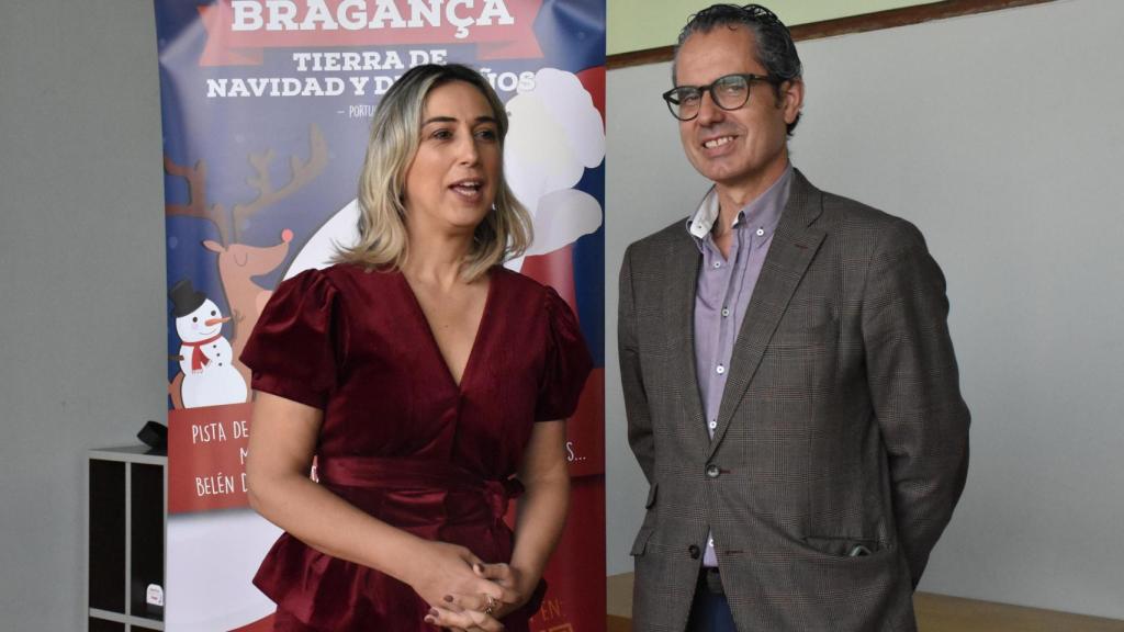 Isabel Ferreira, presidenta de la Cámara Municipal de Bragança, y José Luis González Prada, secretario de la Fundación Rei Afonso Henriques