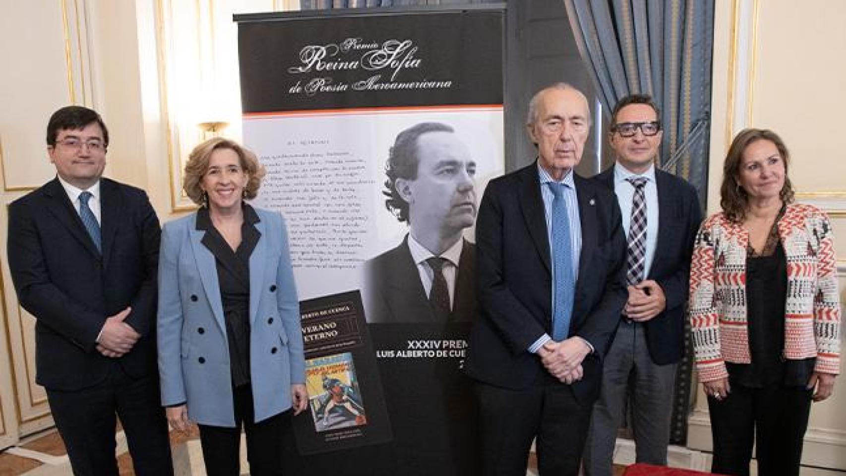 La Universidad de Salamanca y Patrimonio Nacional conceden al escritor Luis Alberto de Cuenca (Madrid, 1950) el XXXIV Premio Reina Sofía de Poesía Iberoamericana