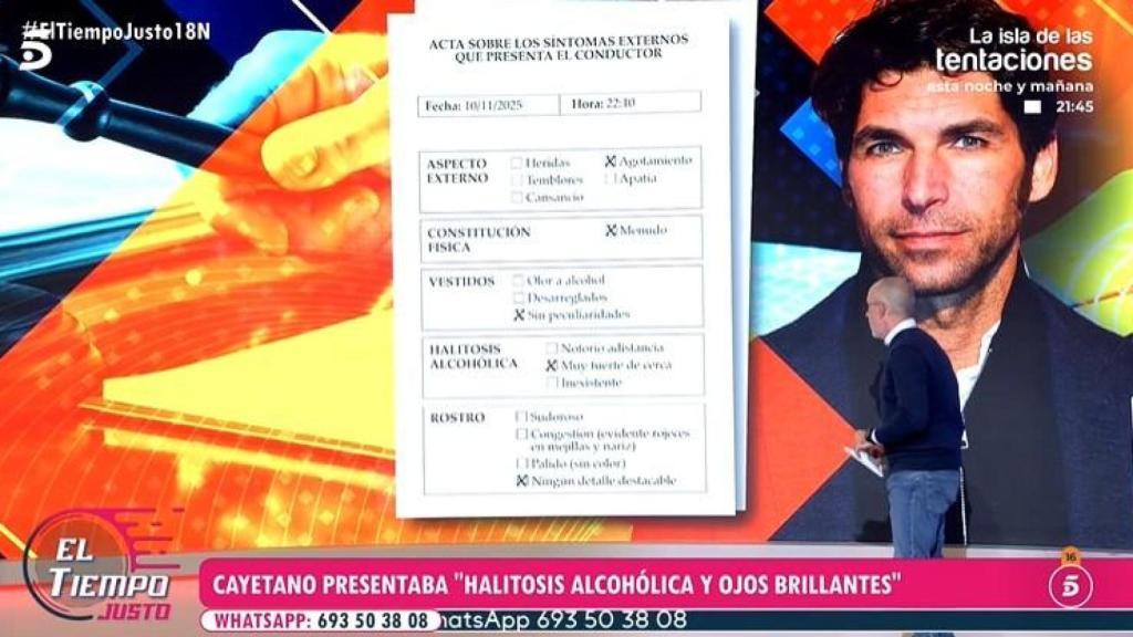 Alfonso Egea, explicando el acta.