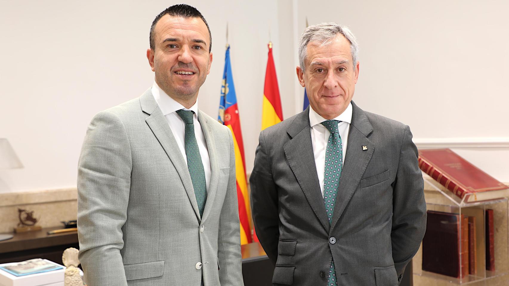 Presidente de la Diputación de Valencia y el Presidente de Eurocaja Rural.
