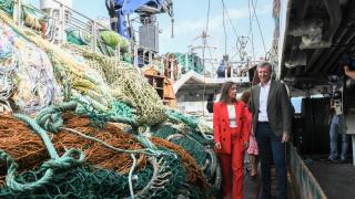 El presidente de la Xunta junto con la conselleira de Mar