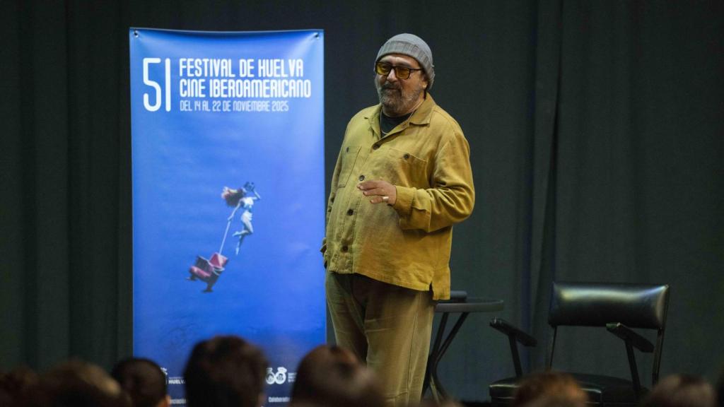 El actor Paco Tous en el IES Pintor Pedro Gómez presentando el Festival