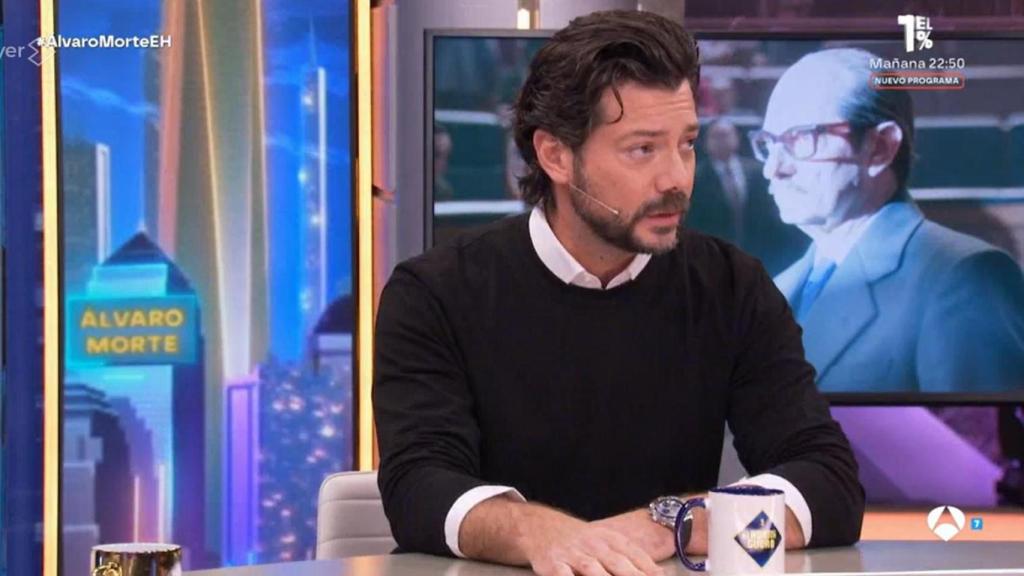El actor Álvaro Morte durante su entrevista este martes, 18 de noviembre, en 'El Hormiguero'.