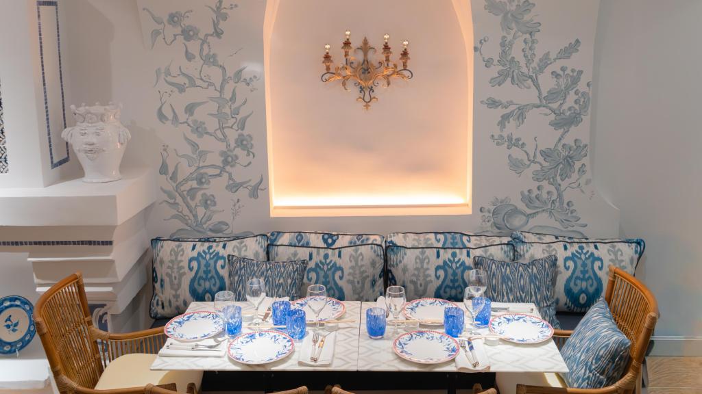 El interior de Sushita Chinitas.