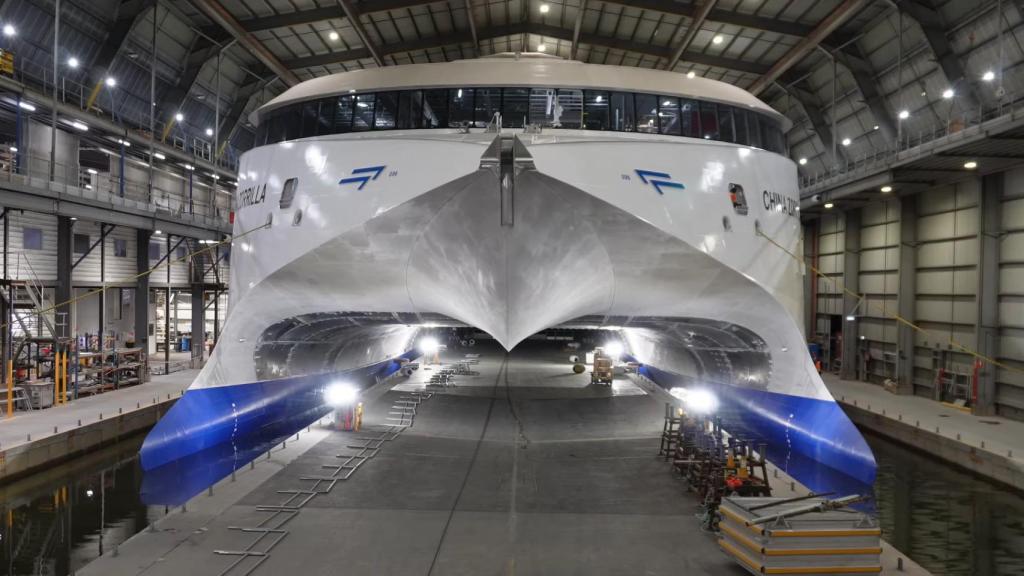 El casco del Hull 096 en el astillero de Tasmania