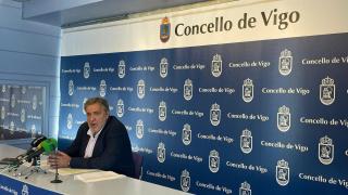 Javier Pardo comparece ante los medios para hablar de la presa de Eiras.