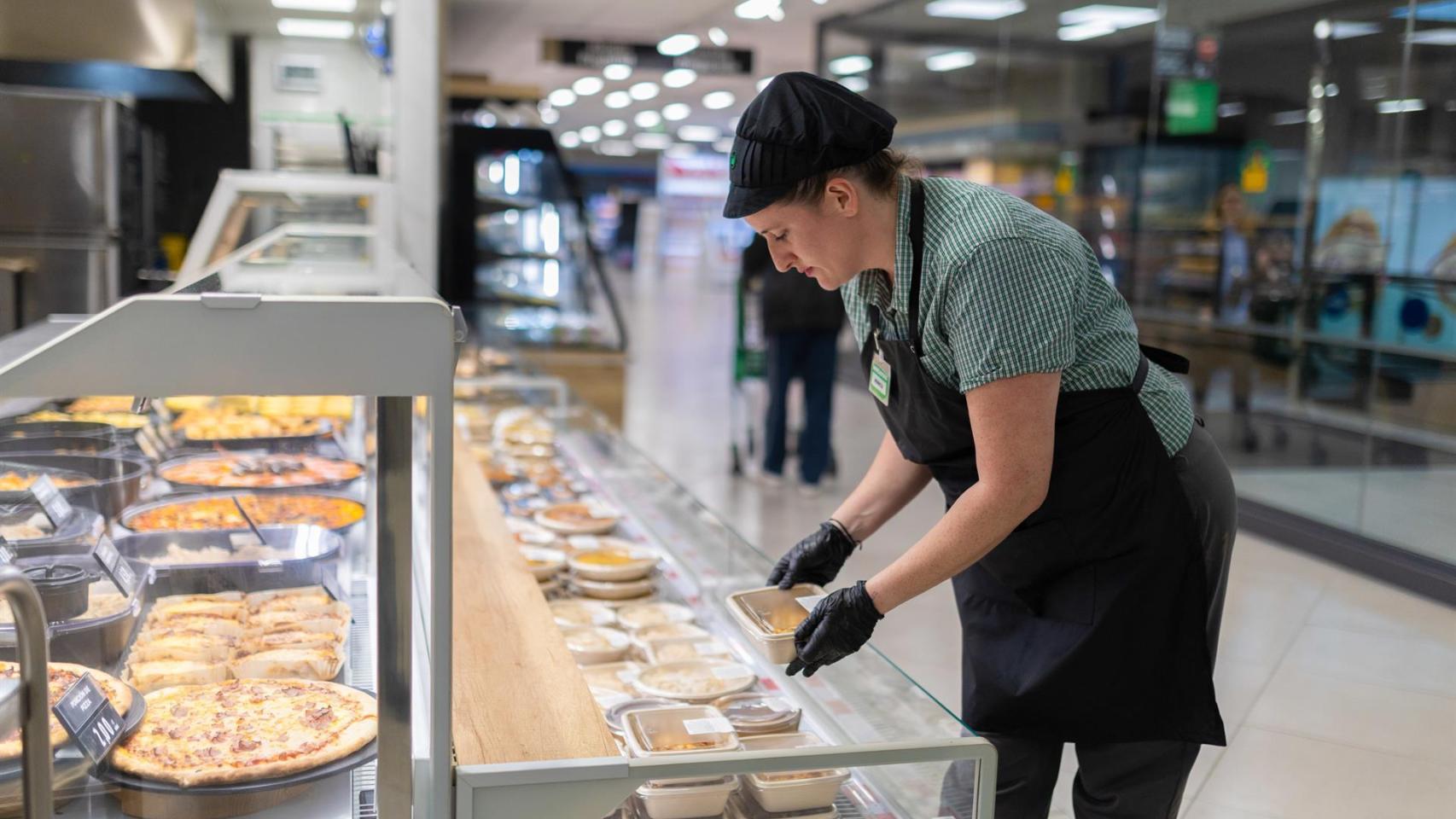 Imagen de recurso de una trabajadora de Mercadona.