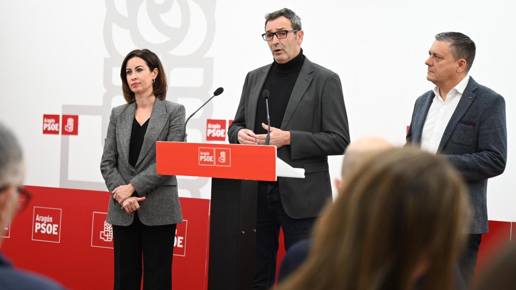 Rafael Guía, secretario general del PSOE de Teruel, en rueda de prensa