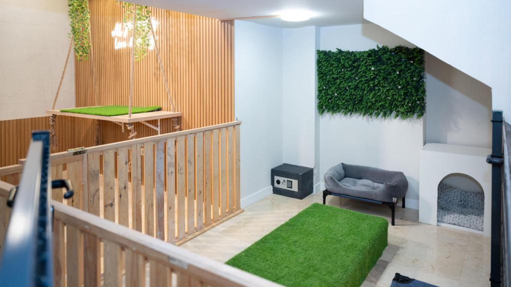 El salón de The Place Hotel & Spa.