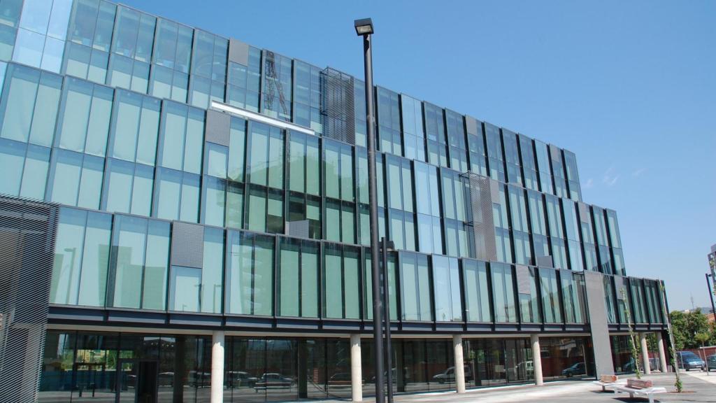 Edificio sede de Gallina Blanca en Barcelona comprado por Colonial.