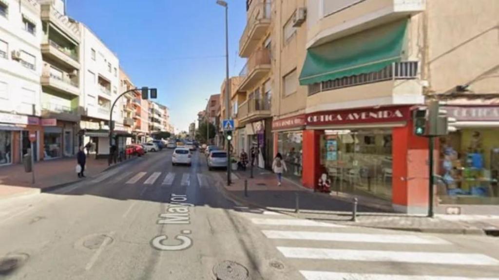 La calle Mayor de la pedanía murciana de Puente Tocinos.