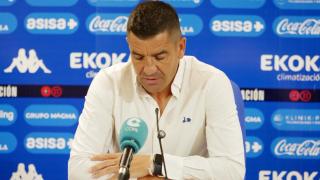 Rubén Torrecilla en la despedida del equipo al que ascendió a Primera RFEF.