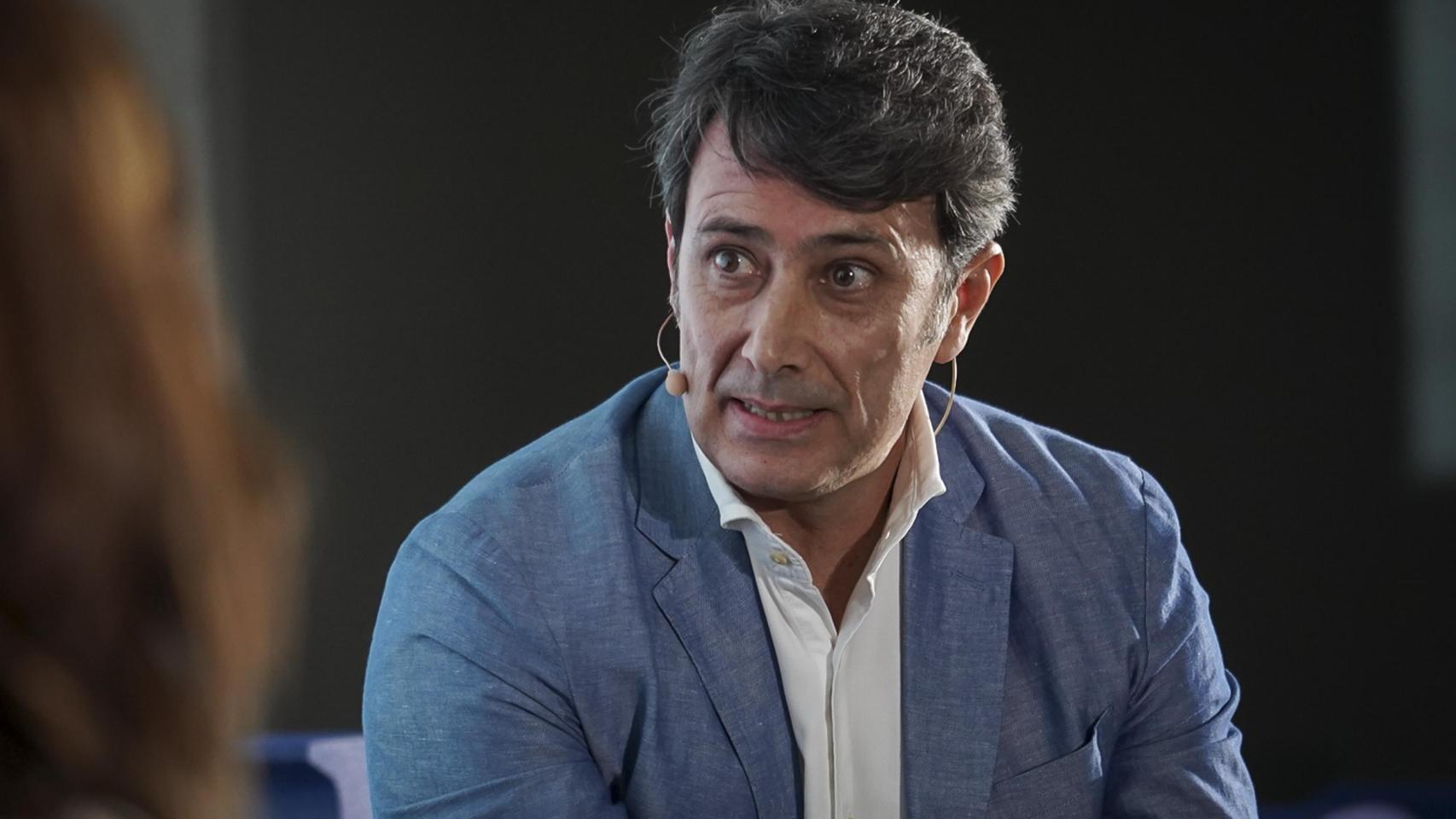 Marcos Flórez, entrenador personal, durante su intervención en la mesa redonda 'Nutrición, ejercicio y suelo pélvico'; en el evento Midlife 'El momento del cambio'.