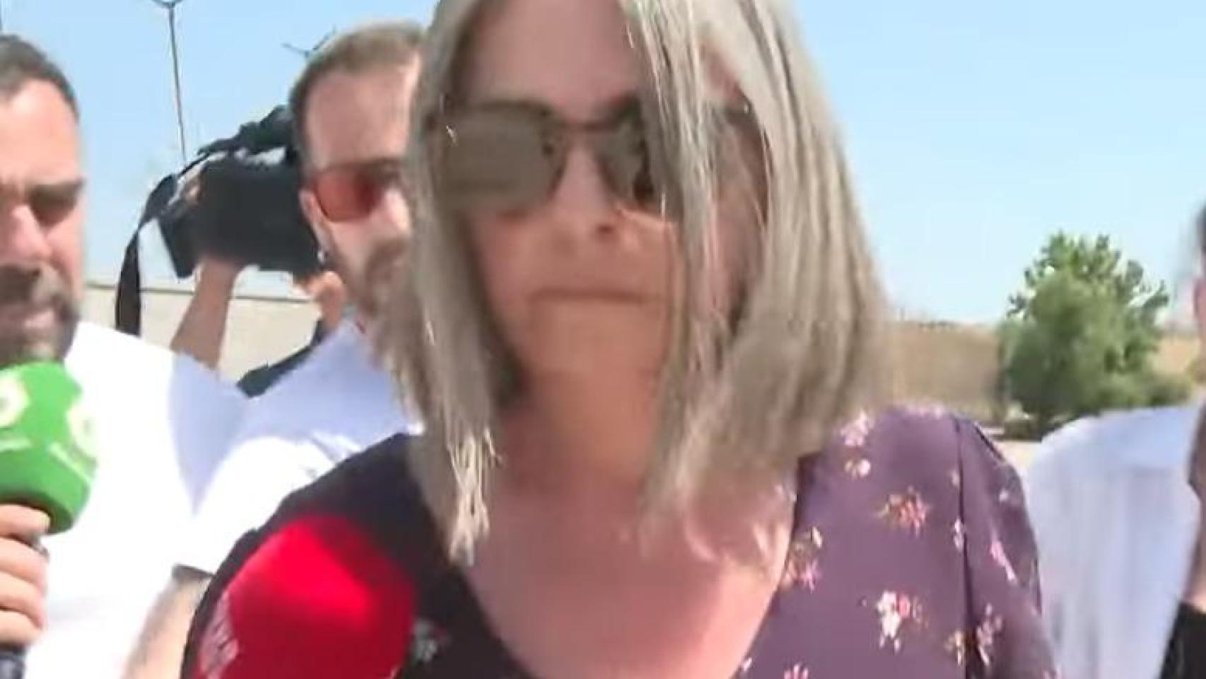 Paqui Muñoz, durante su primera visita a su marido en Soto del Real.