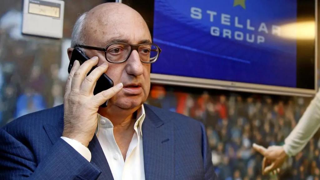 Jonathan Barnett, representante de futbolistas.