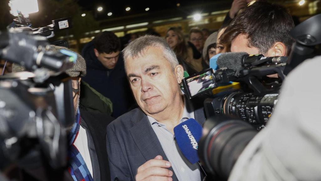 Santos Cerdán este miércoles a su salida de la prisión de Soto del Real.