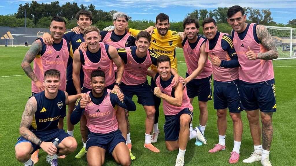 El futbolista español (35) que está deslumbrado: Jugué Athletic Bilbao vs Real Sociedad, United vs Liverpool y el derby de Manchester, pero como esto no hay nada igual