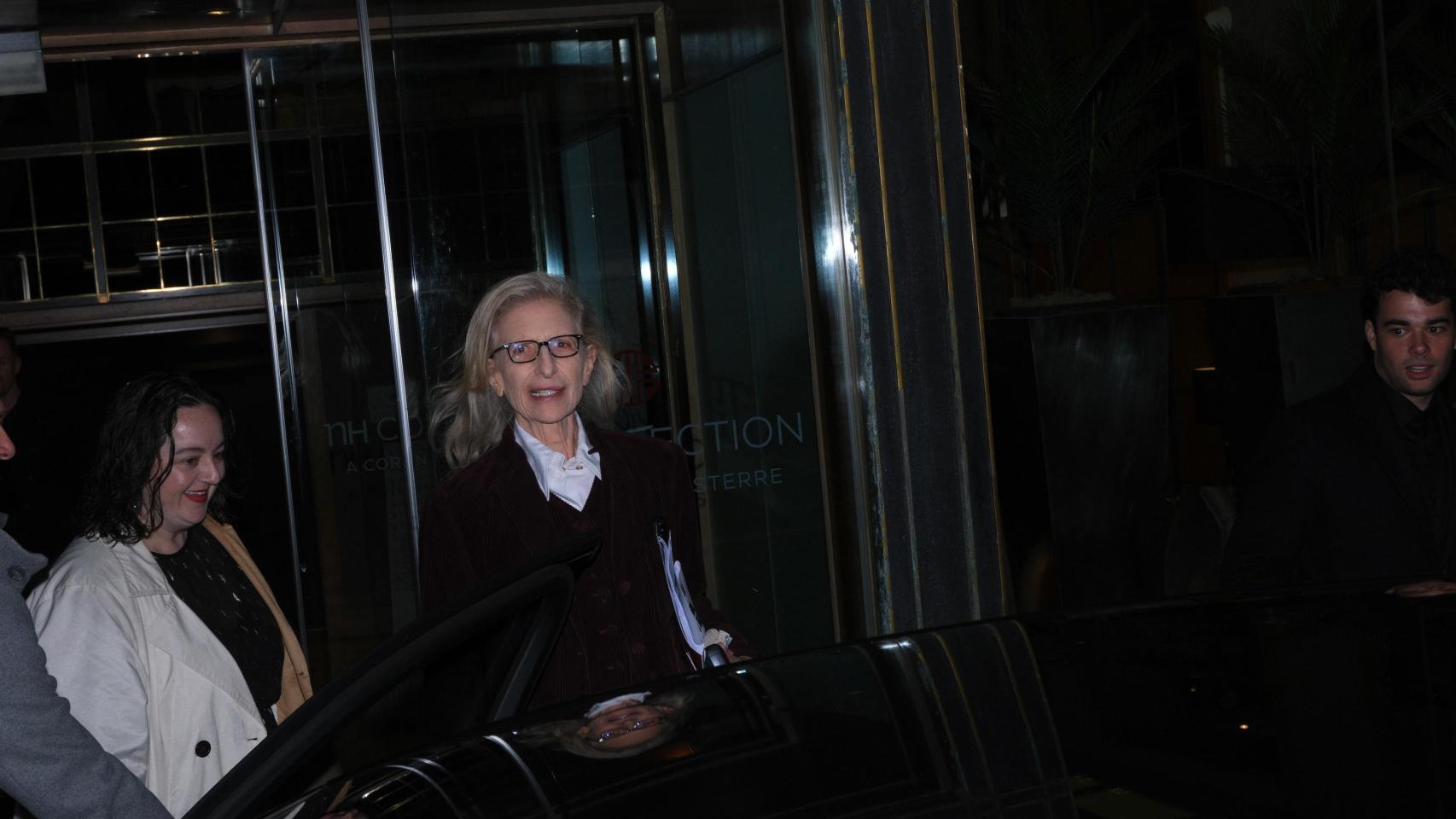 La lista de invitados de la nueva exposición de Annie Leibovits en la Fundación Marta Ortega en imágenes